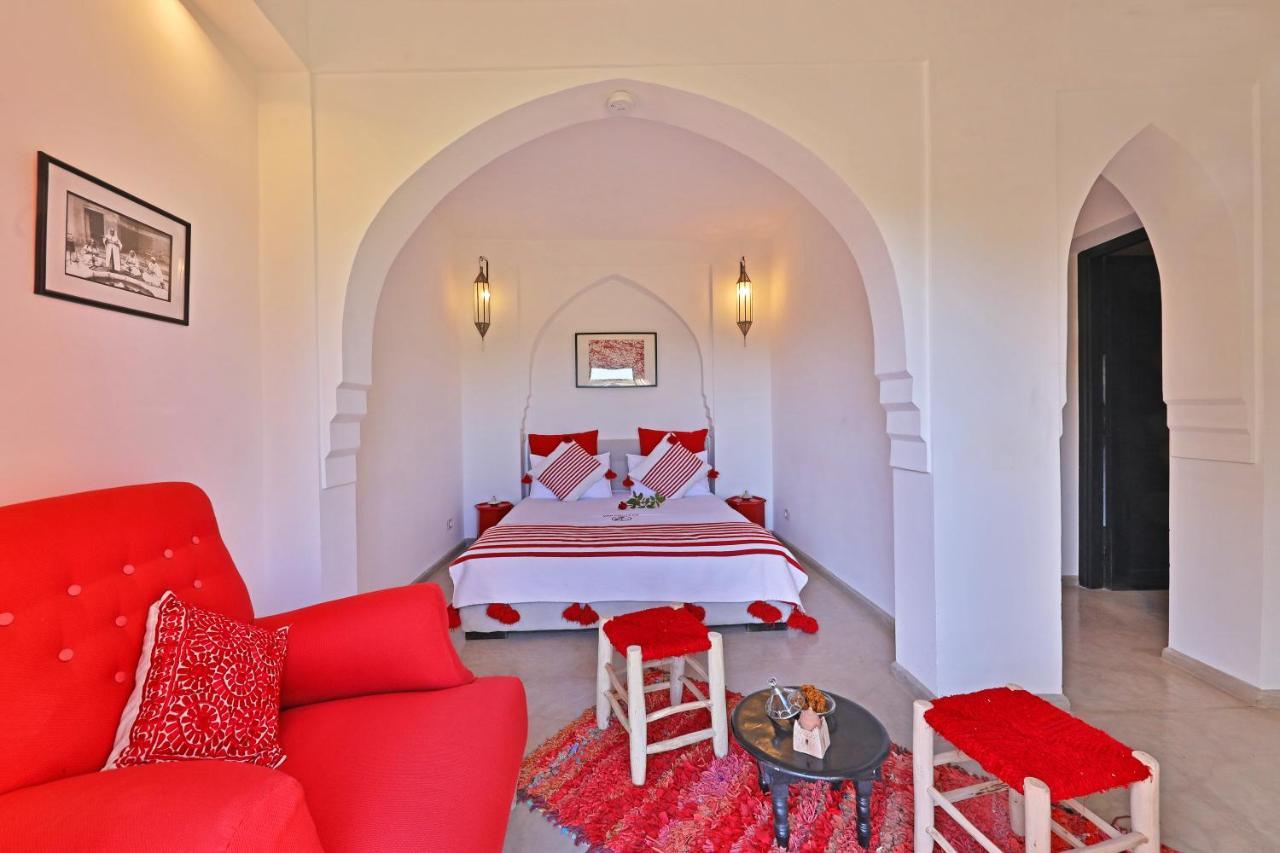 Dar Noujoum Hotel Ait Bou Zguia Exterior foto