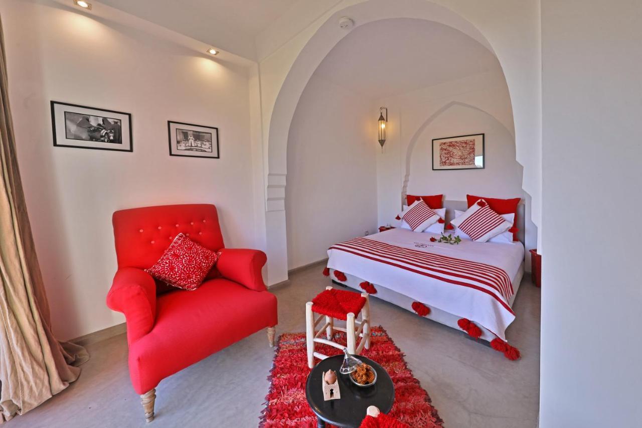 Dar Noujoum Hotel Ait Bou Zguia Exterior foto